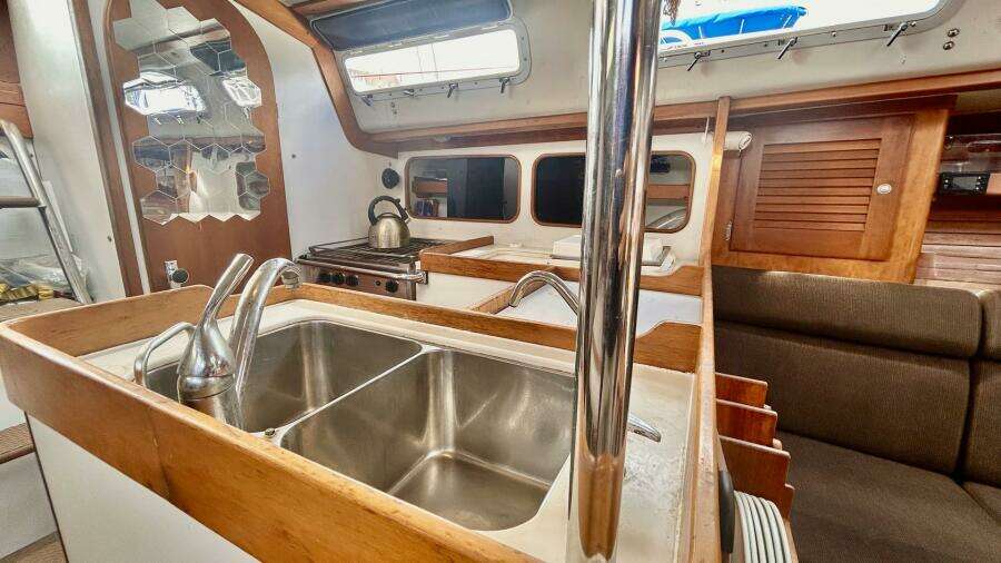 Merlin 41ft J Boats Yacht For Sale