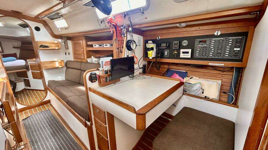 Merlin 41ft J Boats Yacht For Sale
