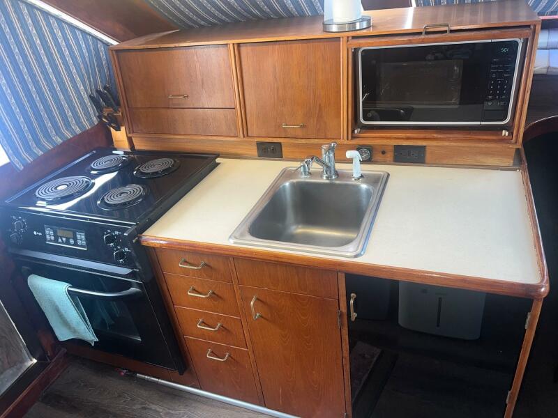 1989 Ocean Yachts MY