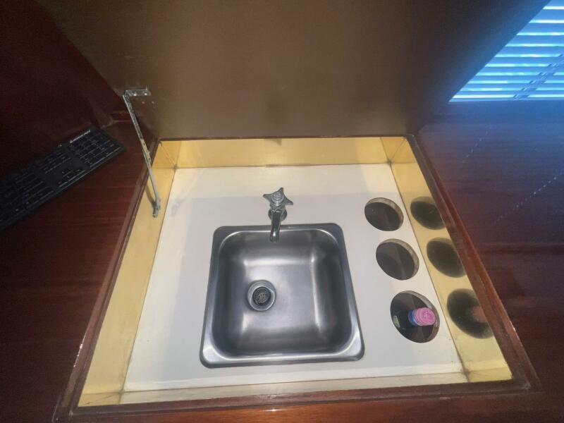 1989 Ocean Yachts MY