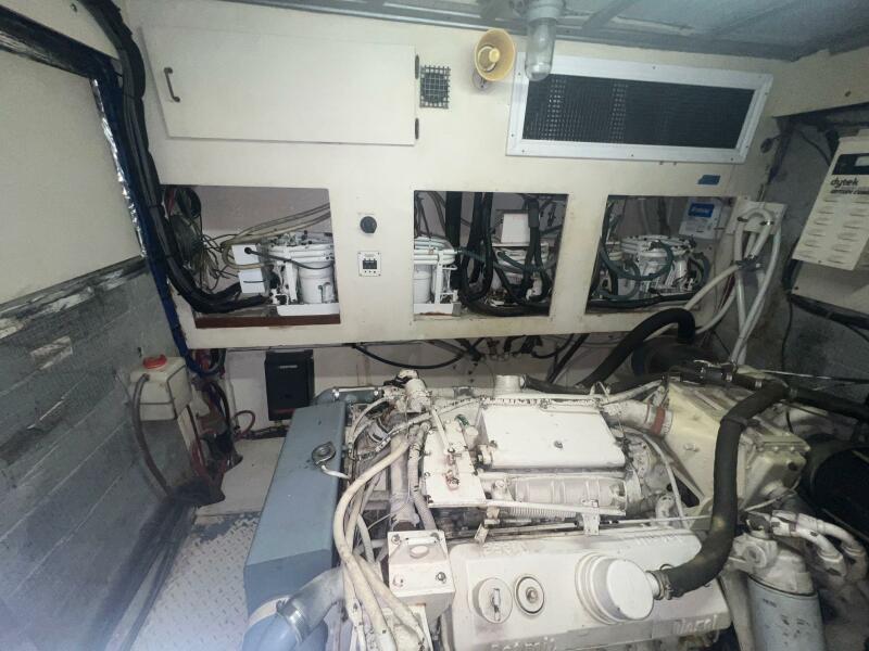 1989 Ocean Yachts MY