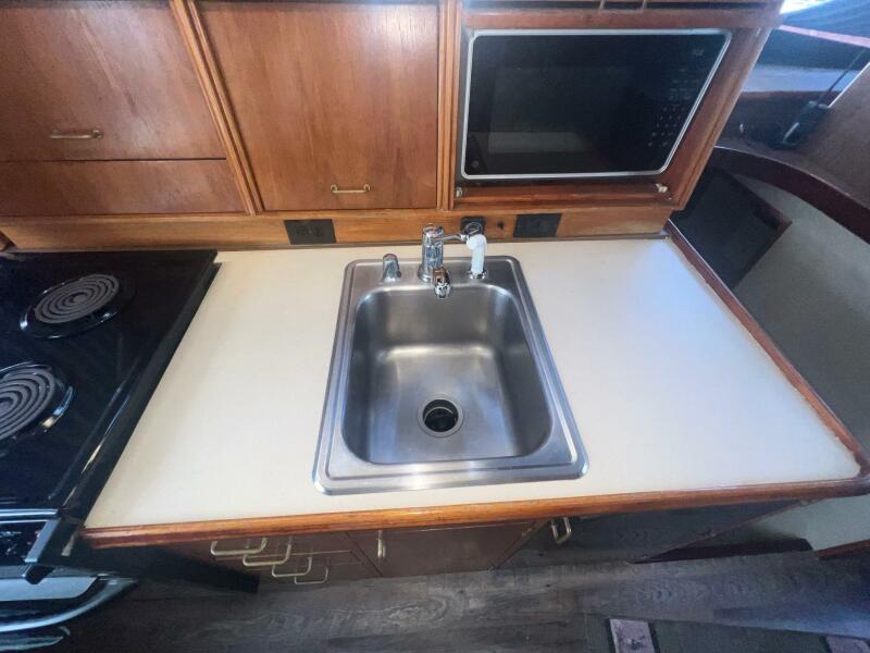 1989 Ocean Yachts MY