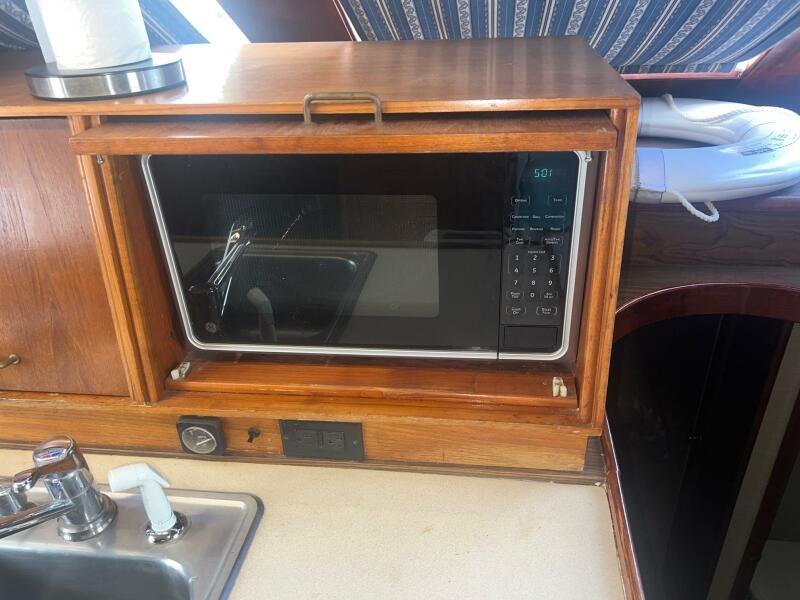 1989 Ocean Yachts MY