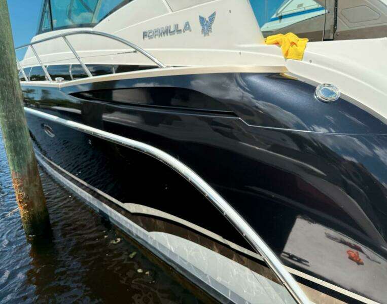 Black Diamond 48ft Formula Yacht For Sale