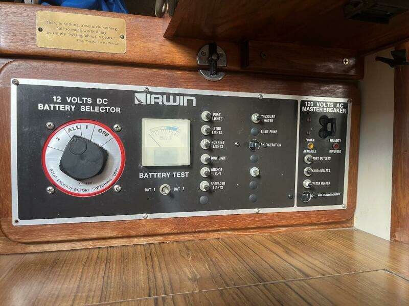 Mar s Reach 31ft Irwin Yacht For Sale