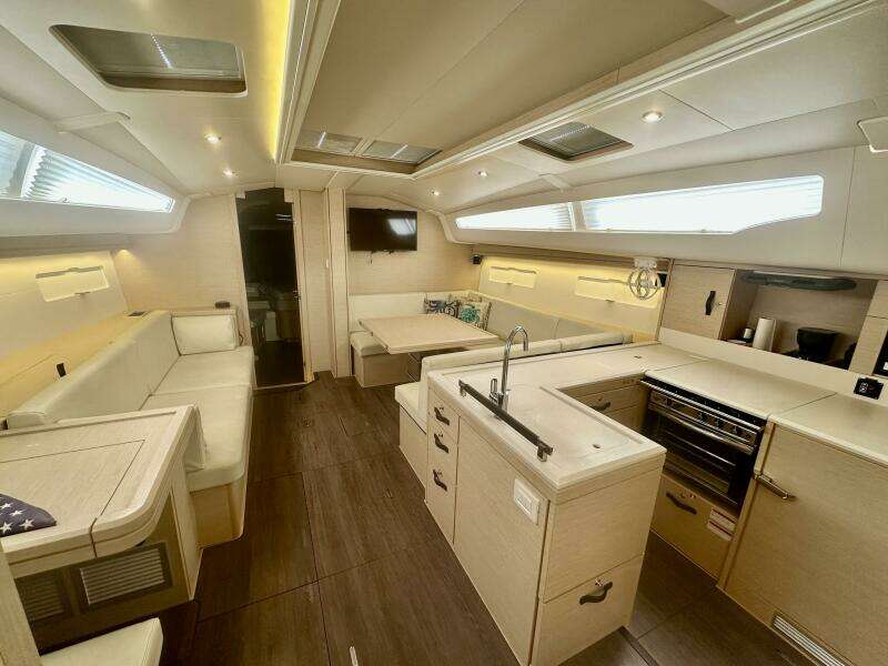 51ft Jeanneau Yacht For Sale