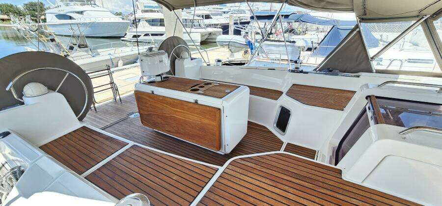 51ft Jeanneau Yacht For Sale