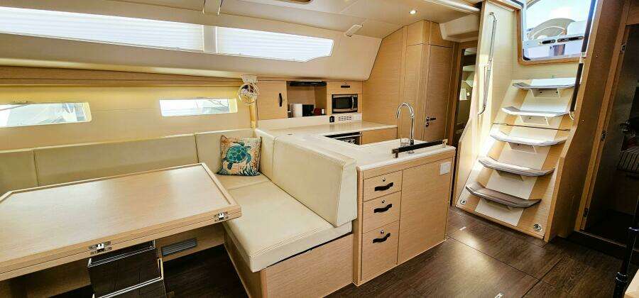 51ft Jeanneau Yacht For Sale