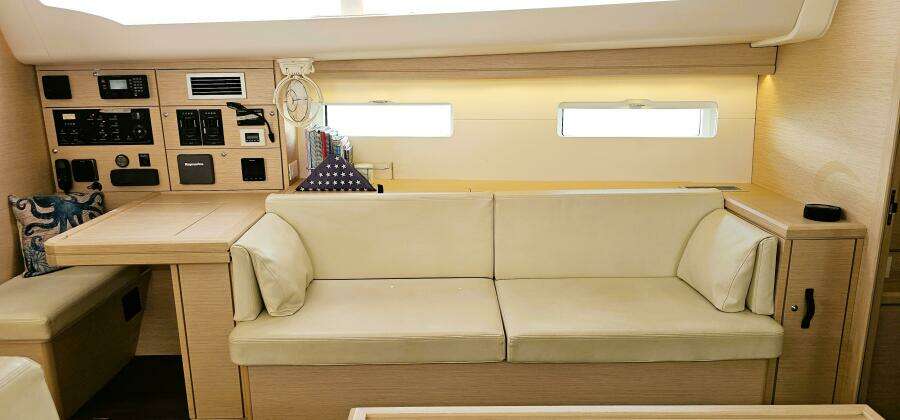 51ft Jeanneau Yacht For Sale