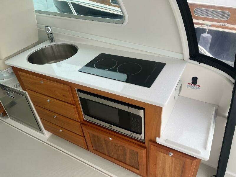 Black Sheep 35ft Back Cove Yacht For Sale