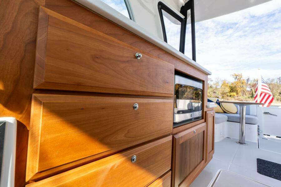 Black Sheep 35ft Back Cove Yacht For Sale