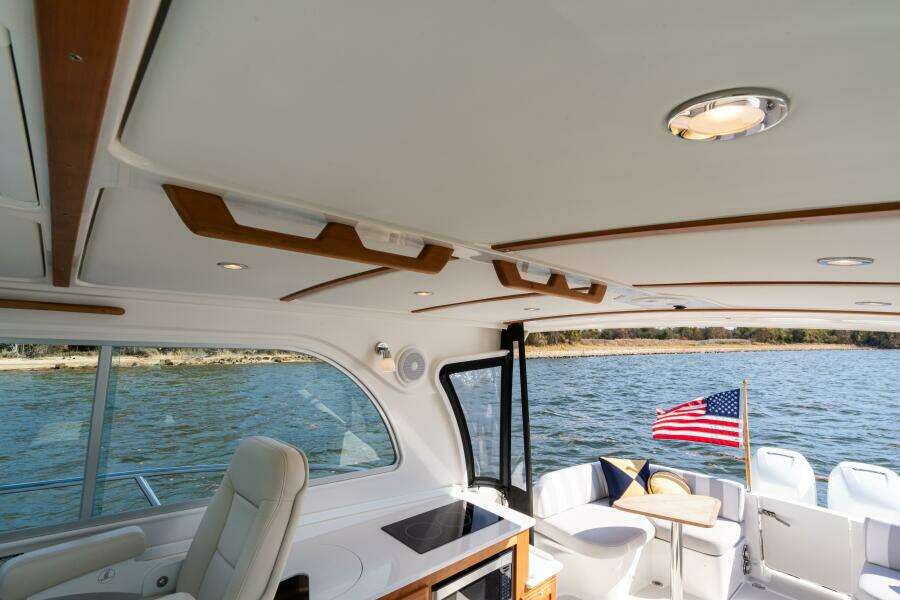 Black Sheep 35ft Back Cove Yacht For Sale