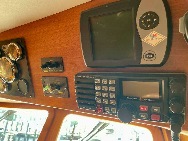 Helm Overhead - Engine display