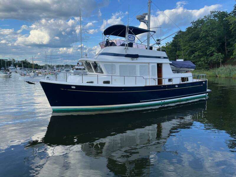 BEL SITO 40ft Selene Yacht For Sale