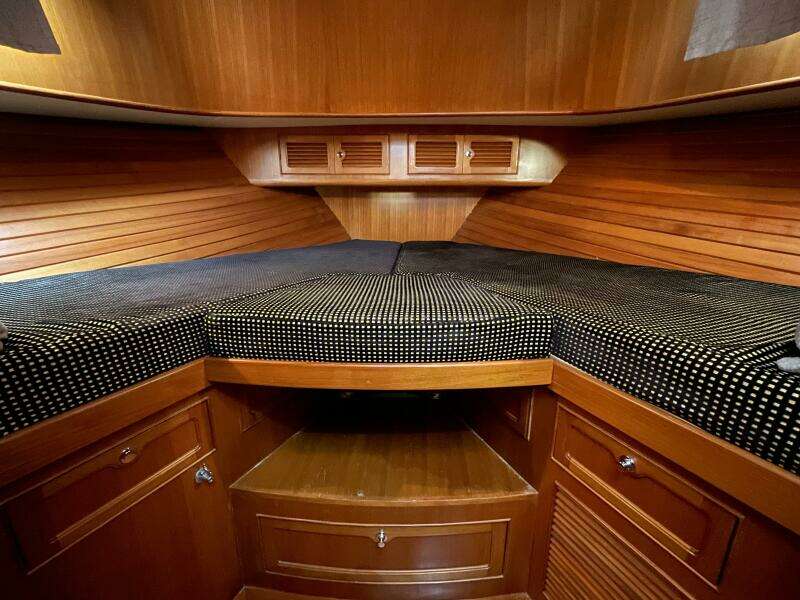 Bow Cabin