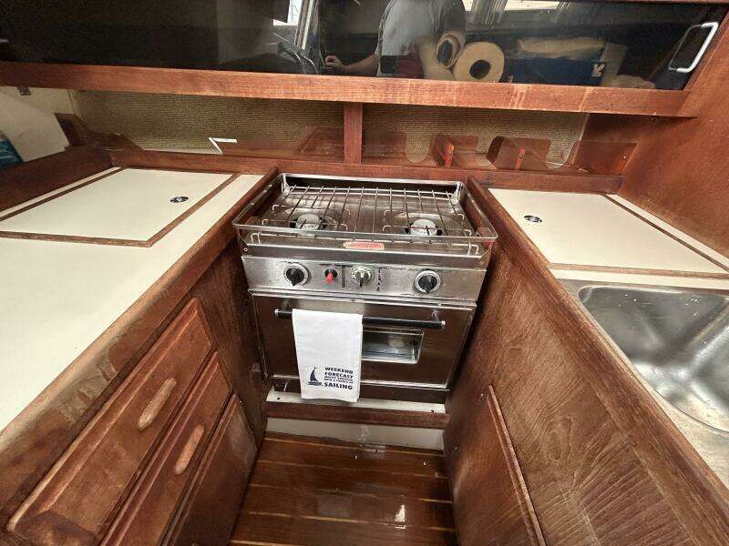 Del 35ft O Day Yacht For Sale
