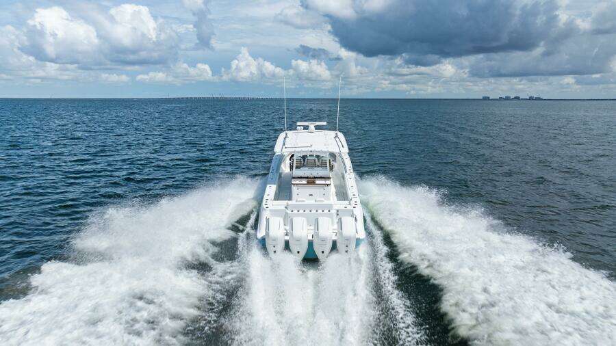42ft HCB Yacht For Sale