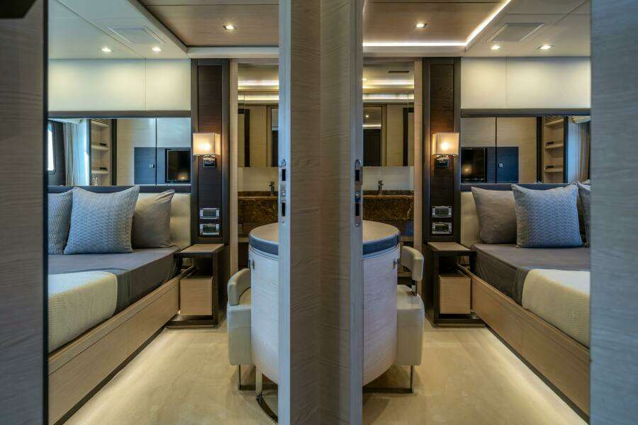 HORIZON 93ft Benetti Yacht For Sale