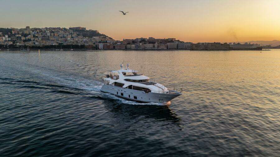 HORIZON 93ft Benetti Yacht For Sale
