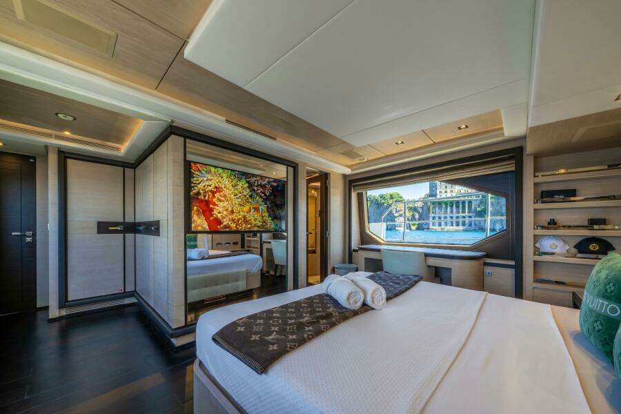 HORIZON 93ft Benetti Yacht For Sale