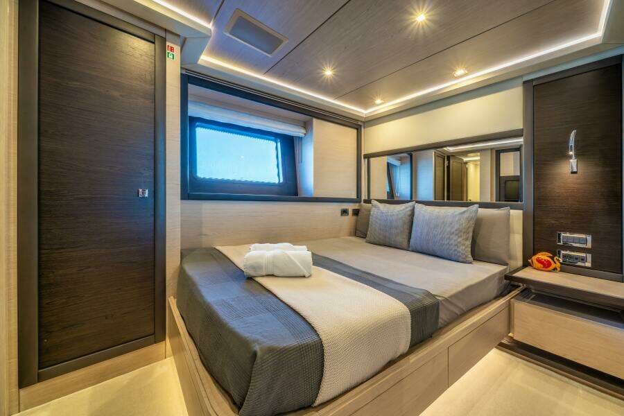 HORIZON 93ft Benetti Yacht For Sale