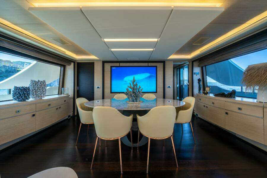 HORIZON 93ft Benetti Yacht For Sale