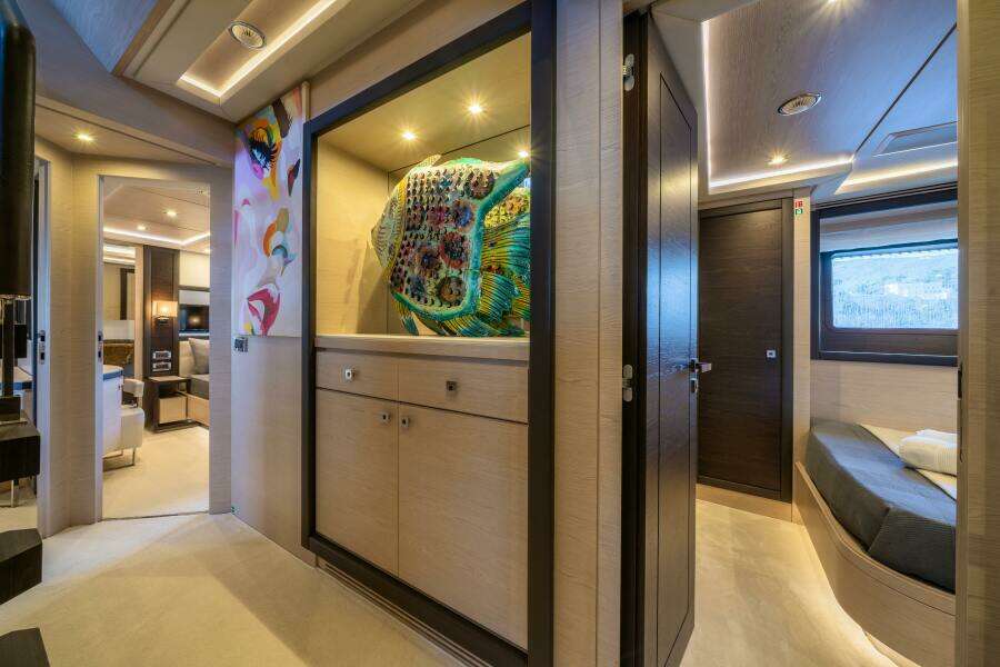 HORIZON 93ft Benetti Yacht For Sale