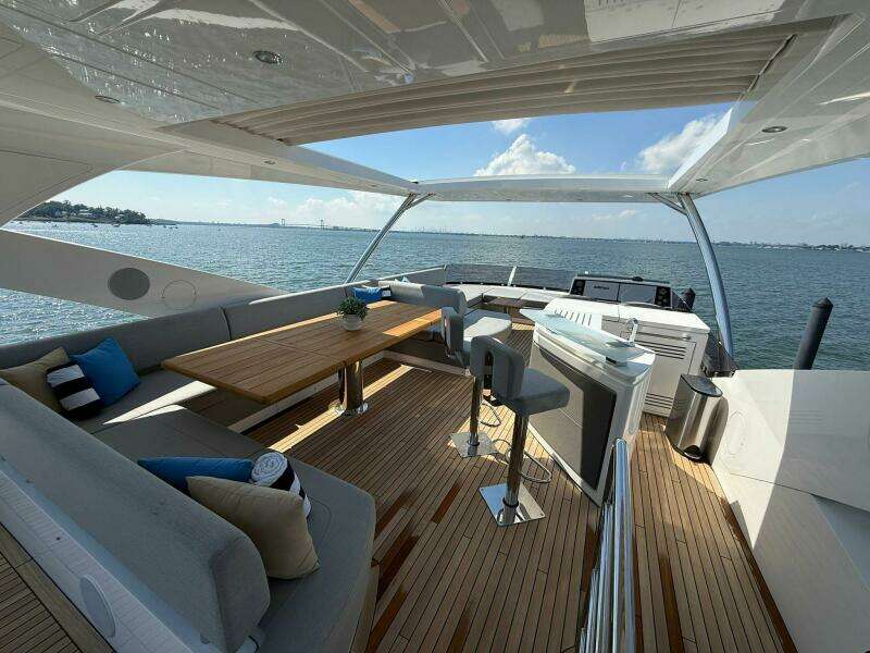 76ft Sunseeker Yacht For Sale