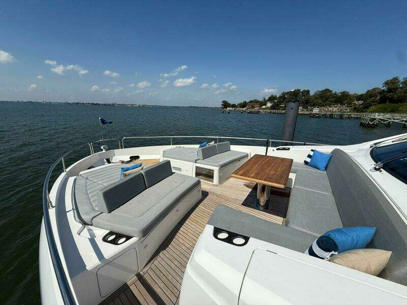 76ft Sunseeker Yacht For Sale