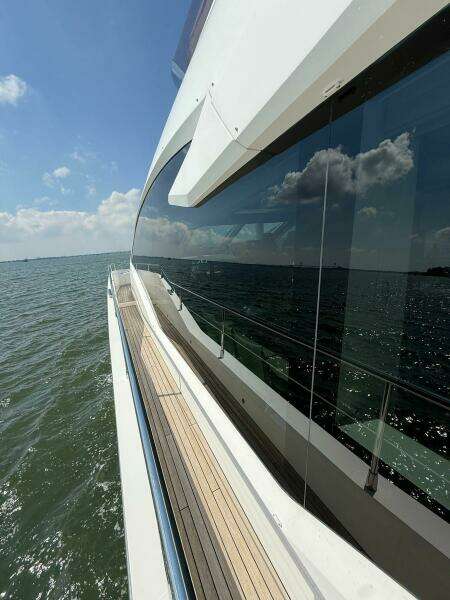 76ft Sunseeker Yacht For Sale