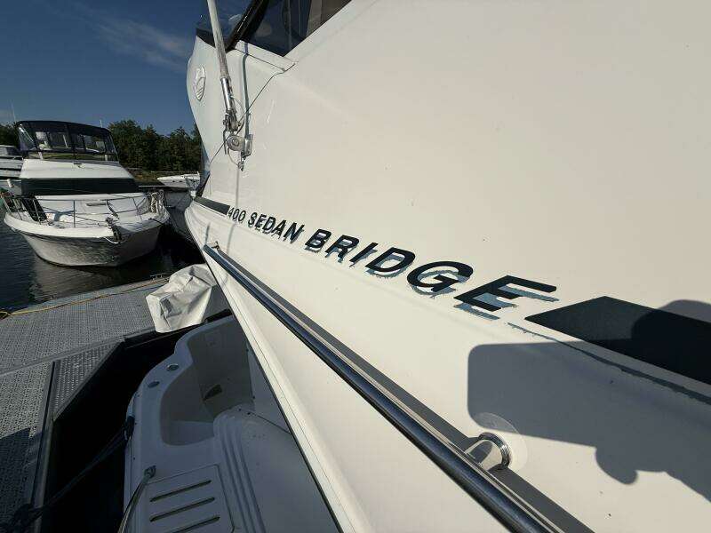 Sweet Spot 40ft Sea Ray Yacht For Sale