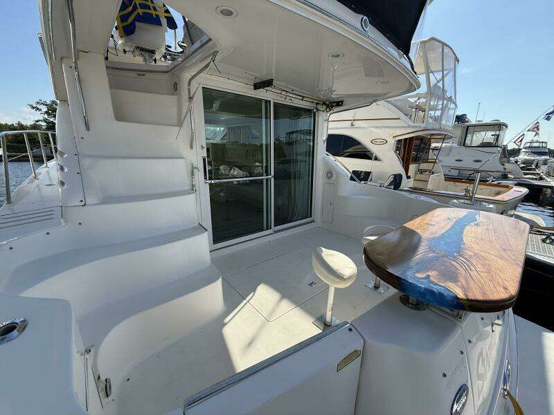 Sweet Spot 40ft Sea Ray Yacht For Sale