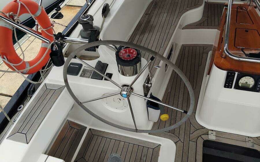 MiLady Helen 47ft Southerly Yacht For Sale