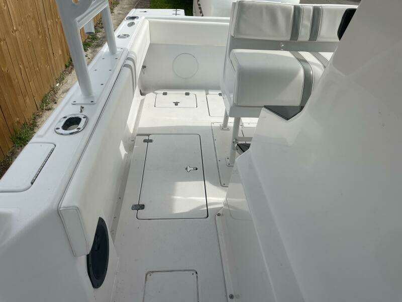 Sebastian Myths 28ft Intrepid Yacht For Sale