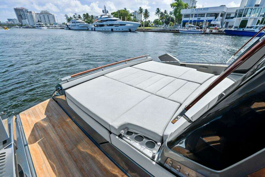 PHANTOM 56ft Riva Yacht For Sale