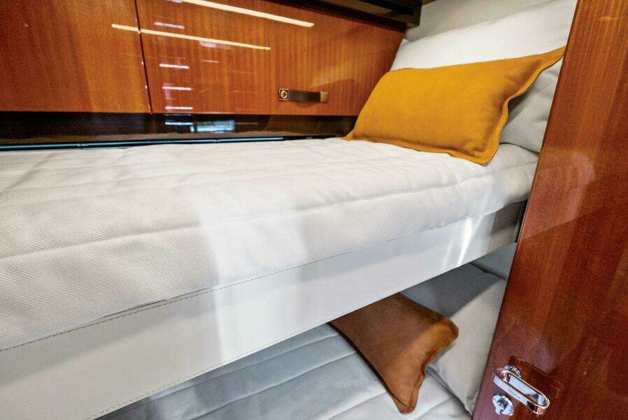 PHANTOM 56ft Riva Yacht For Sale