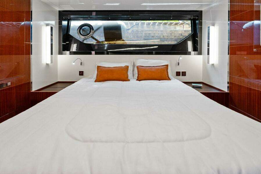 PHANTOM 56ft Riva Yacht For Sale