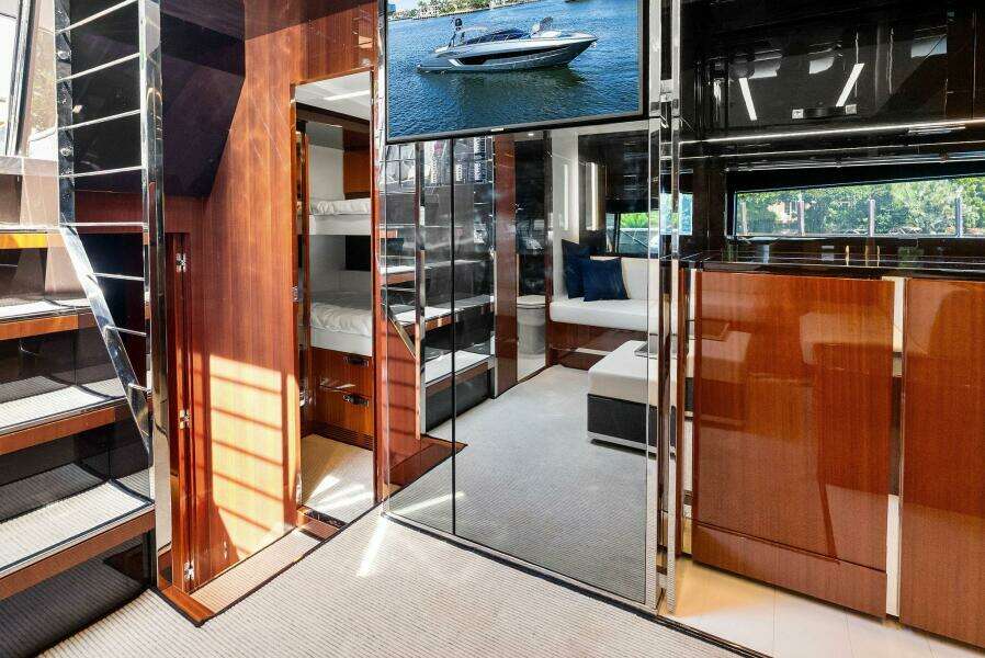 PHANTOM 56ft Riva Yacht For Sale