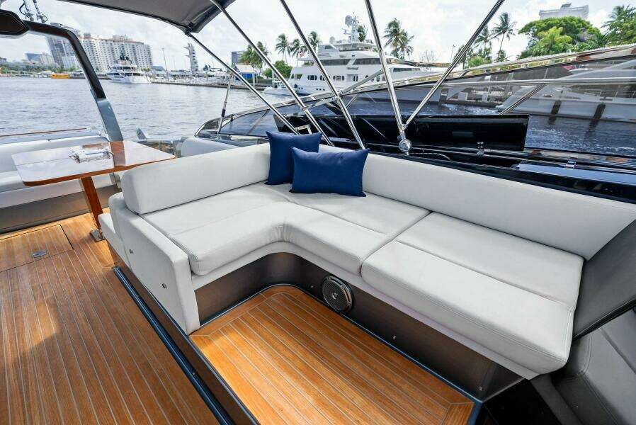 PHANTOM 56ft Riva Yacht For Sale