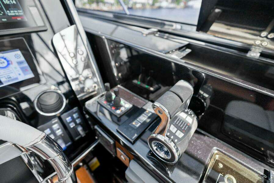 PHANTOM 56ft Riva Yacht For Sale