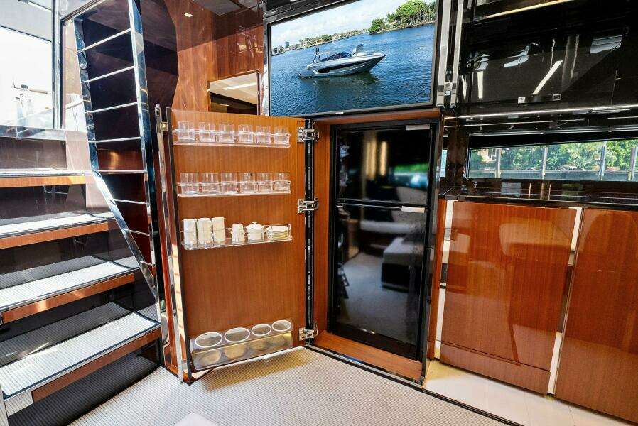 PHANTOM 56ft Riva Yacht For Sale