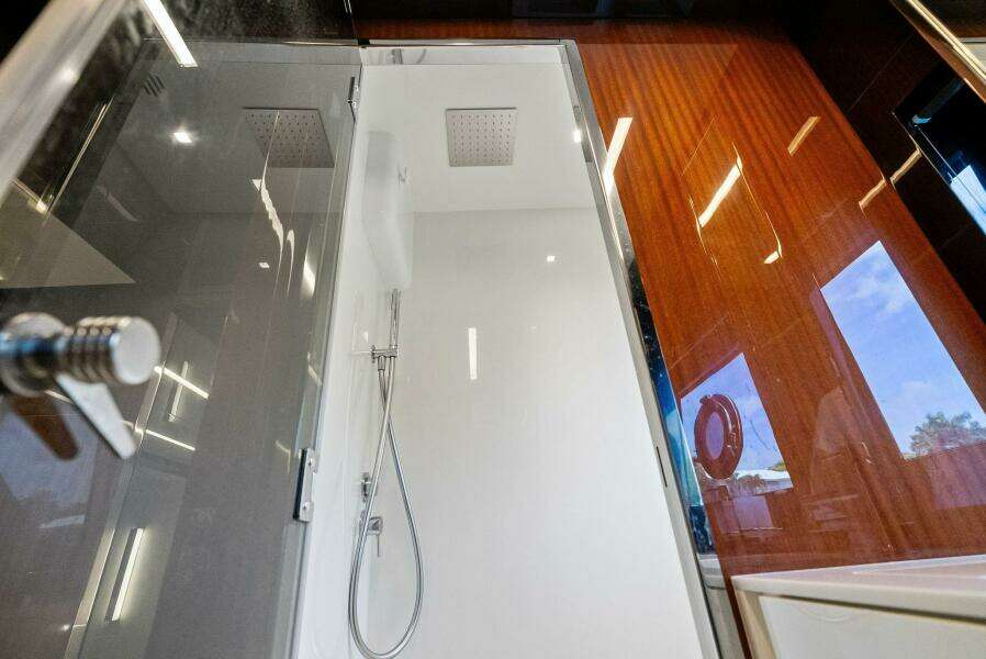 PHANTOM 56ft Riva Yacht For Sale