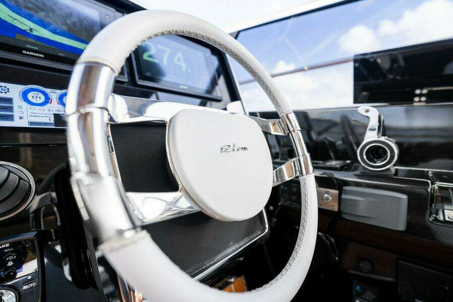 PHANTOM 56ft Riva Yacht For Sale