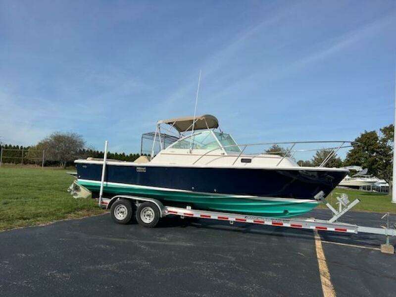 25ft Hunt Yachts Yacht For Sale