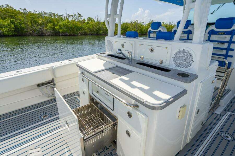 OUR TRADE 42ft HCB Yacht For Sale