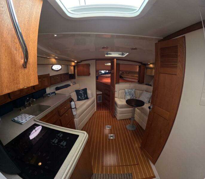 38ft Stamas Yacht For Sale