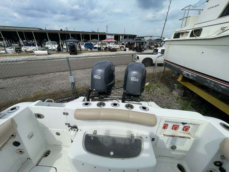 OFFLINE 23ft Polar Yacht For Sale