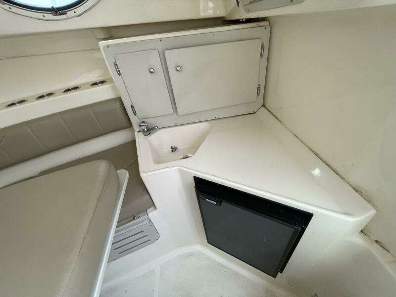 OFFLINE 23ft Polar Yacht For Sale