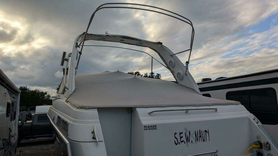 S E W  Nauti 27ft Formula Yacht For Sale