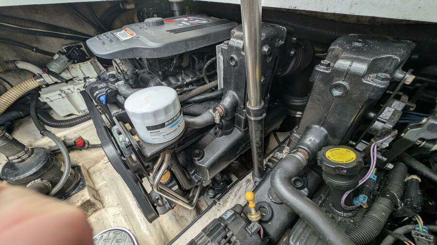 S E W  Nauti 27ft Formula Yacht For Sale
